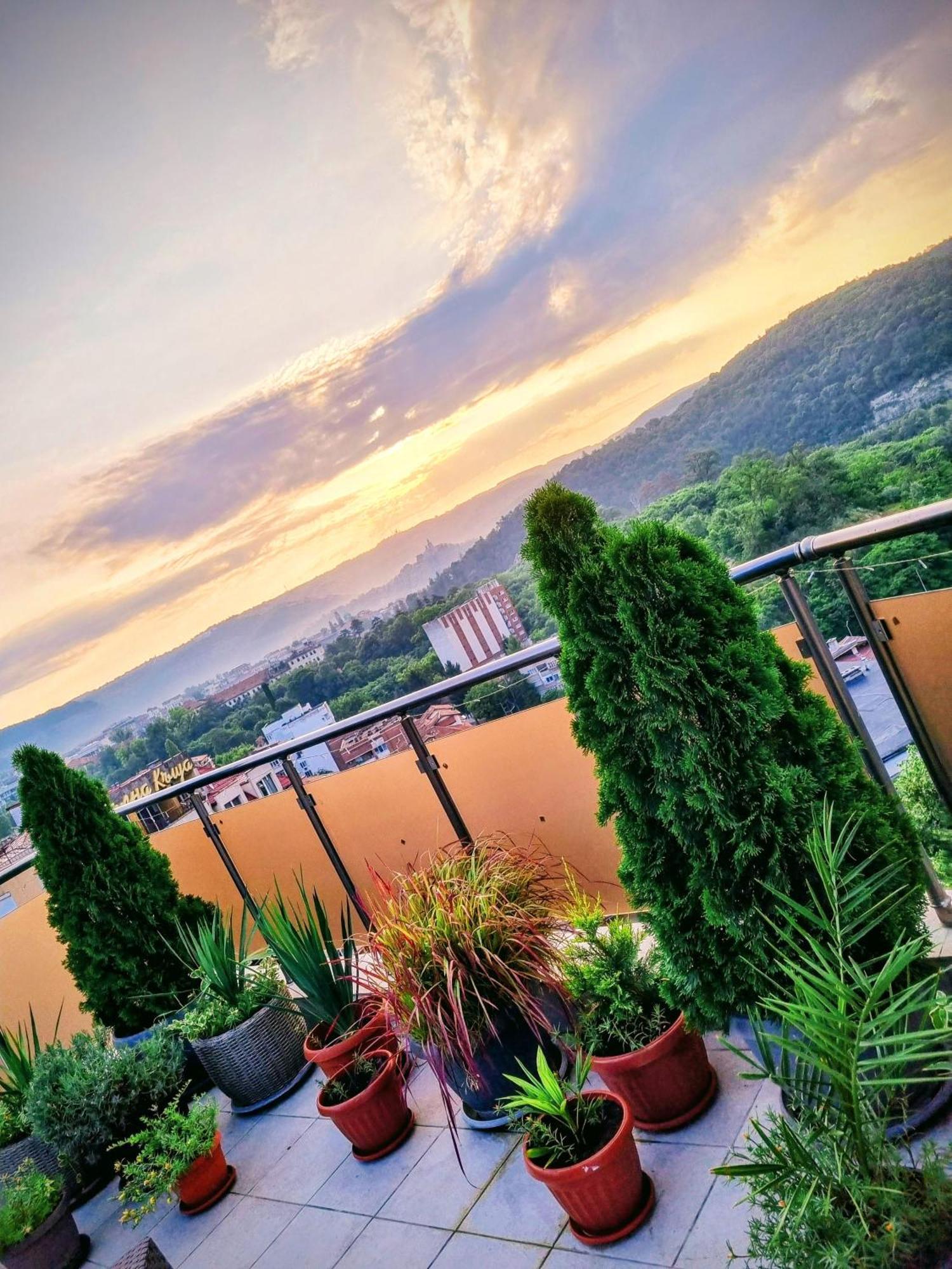 The View Veliko Tarnovo Appartement Buitenkant foto